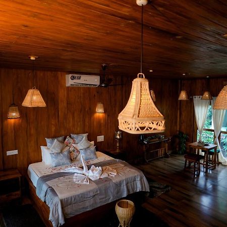 Driftwood Beach Resort Варкала Экстерьер фото